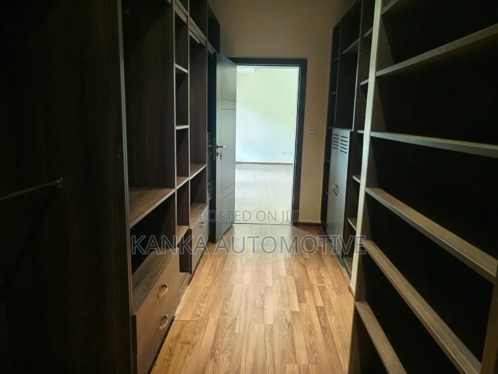 4bdrm Penthouse in Riverside Drive for rent