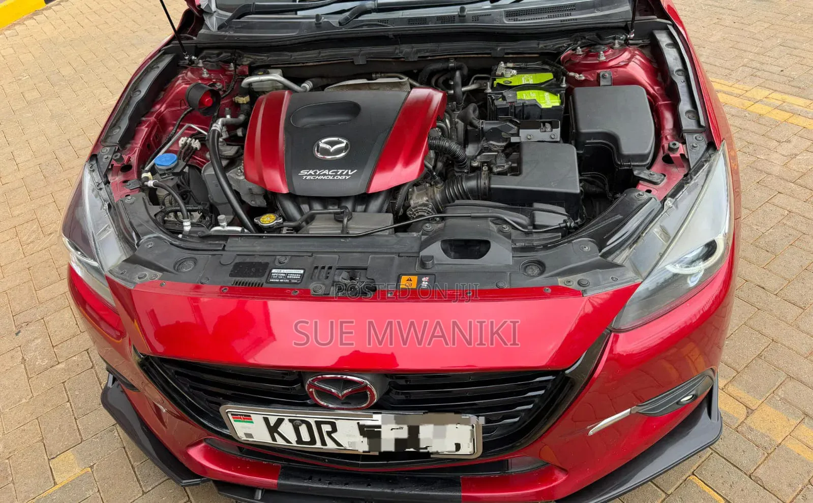Mazda Axela 2017 Red