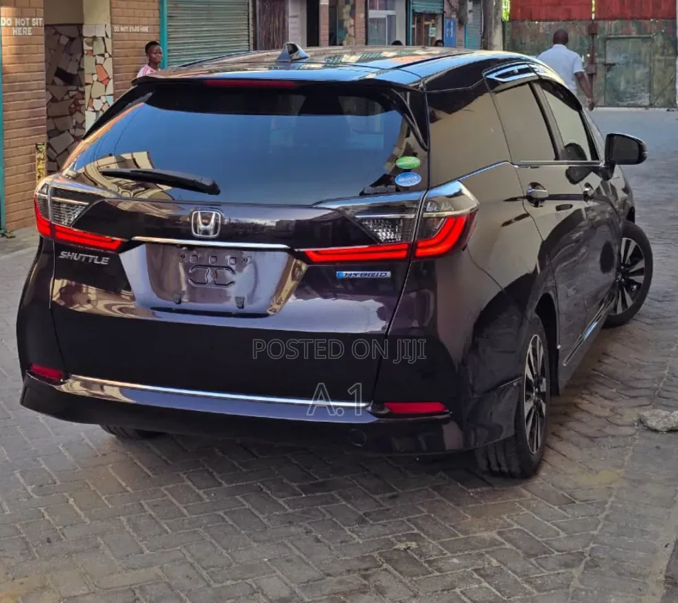 Honda Fit Shuttle 2019 Black