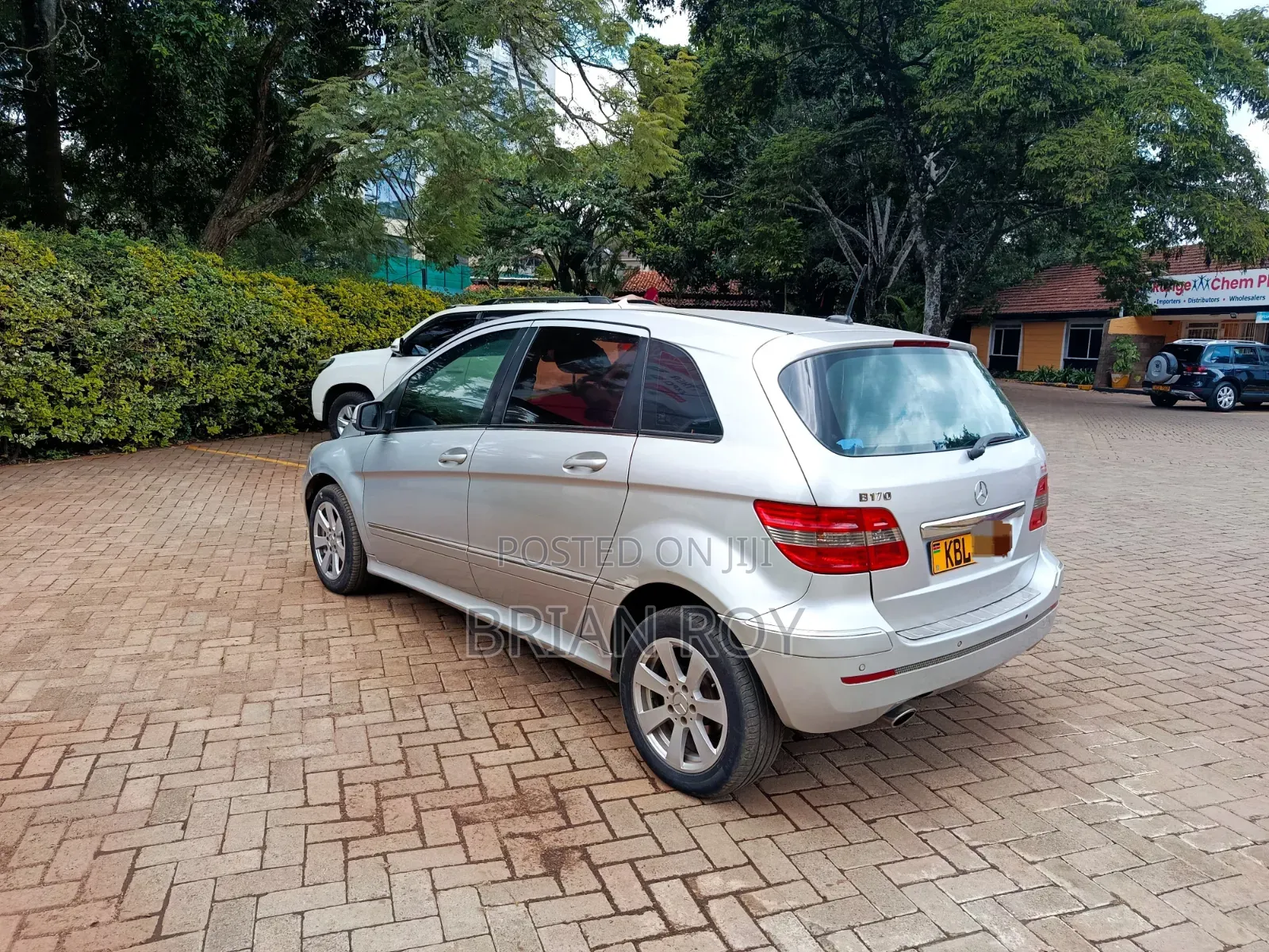 Mercedes-Benz B-Class 2009 Silver