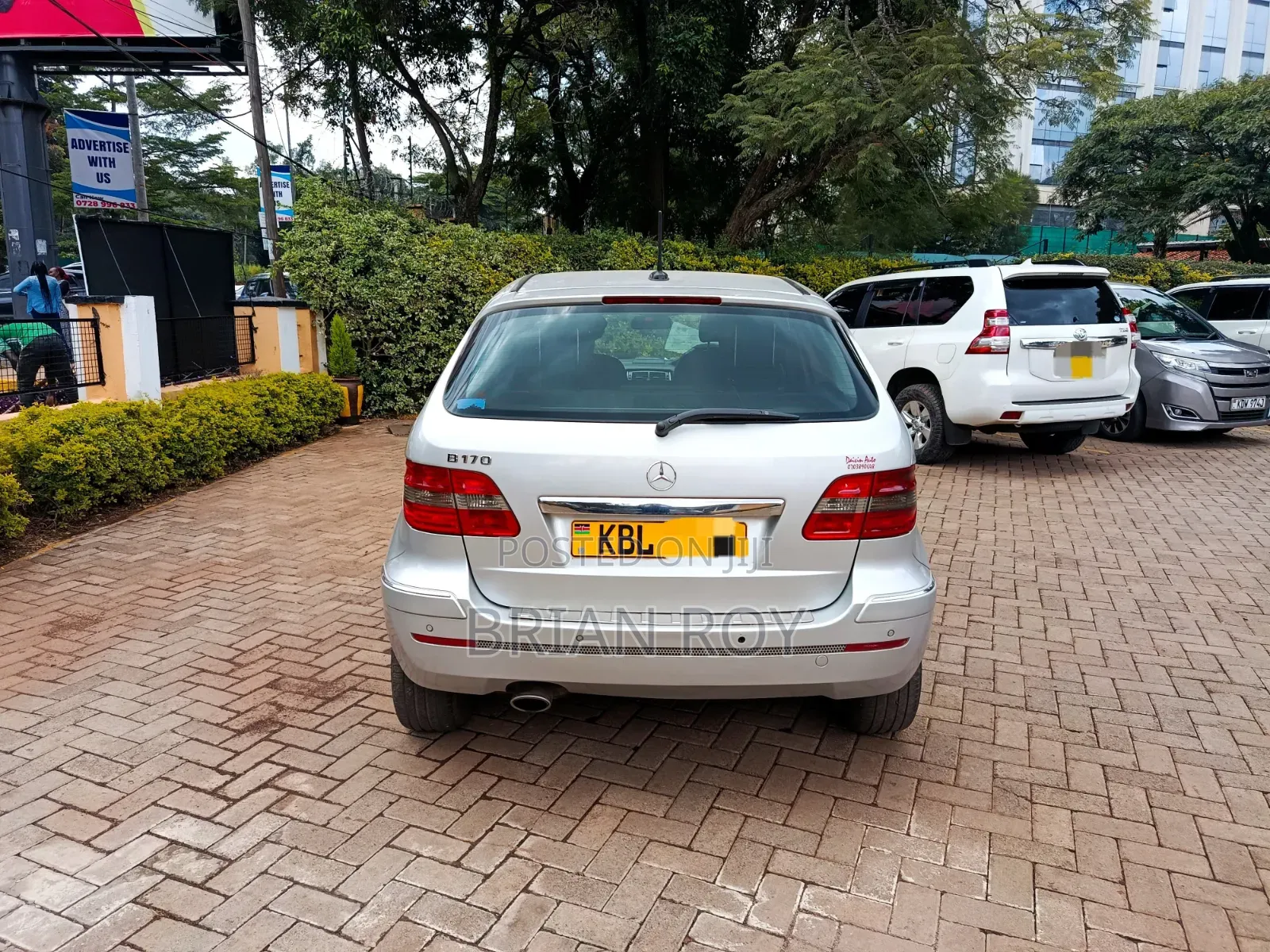 Mercedes-Benz B-Class 2009 Silver