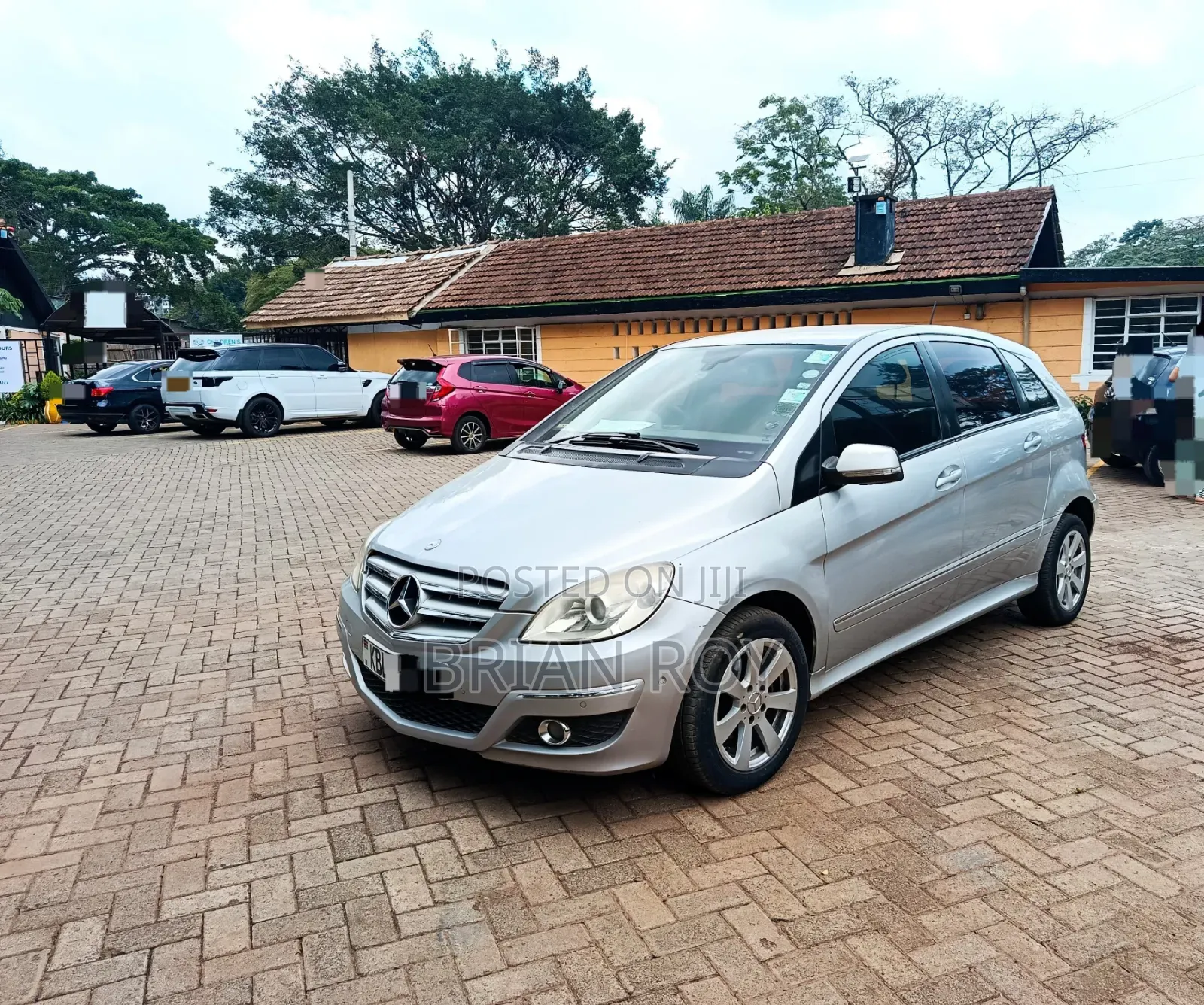 Mercedes-Benz B-Class 2009 Silver