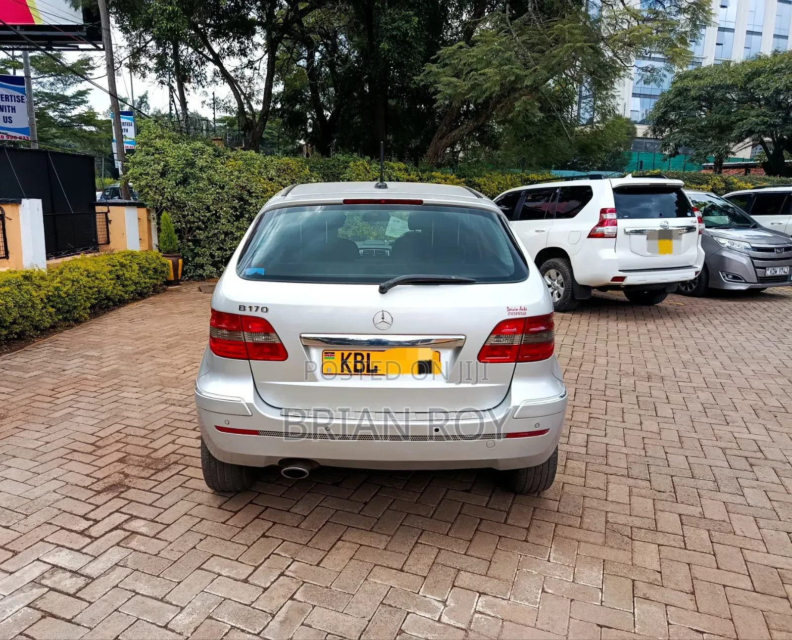 Mercedes-Benz B-Class 2009 Silver