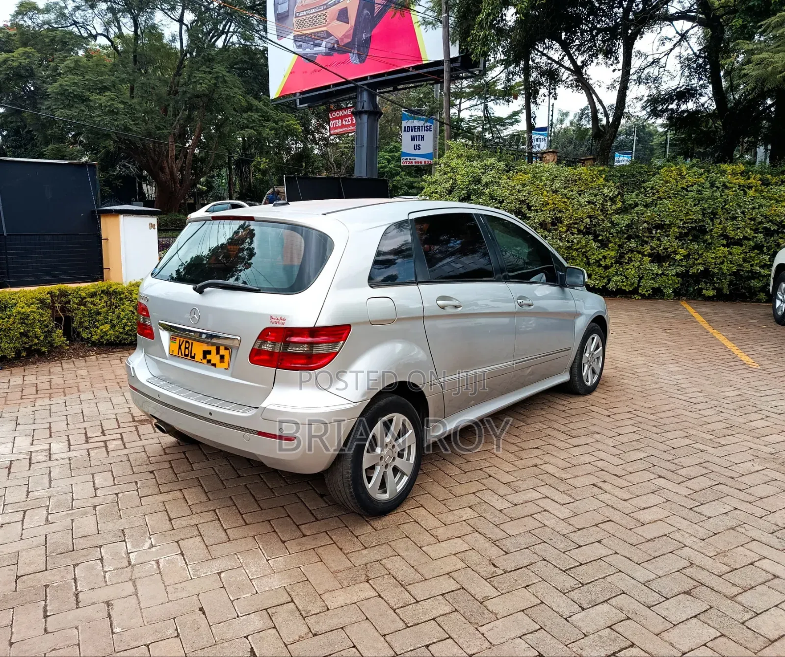 Mercedes-Benz B-Class 2009 Silver