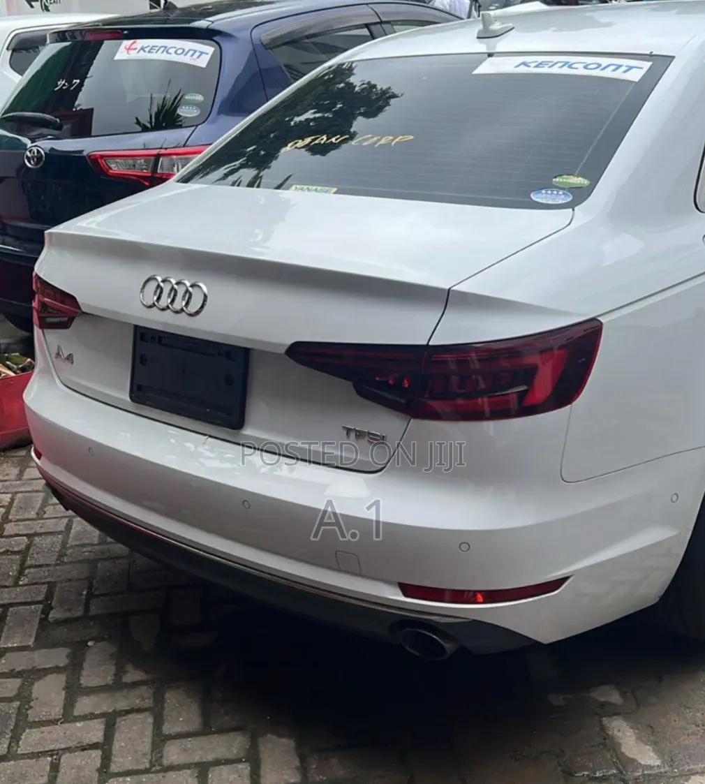 Audi A4 2018 Pearl