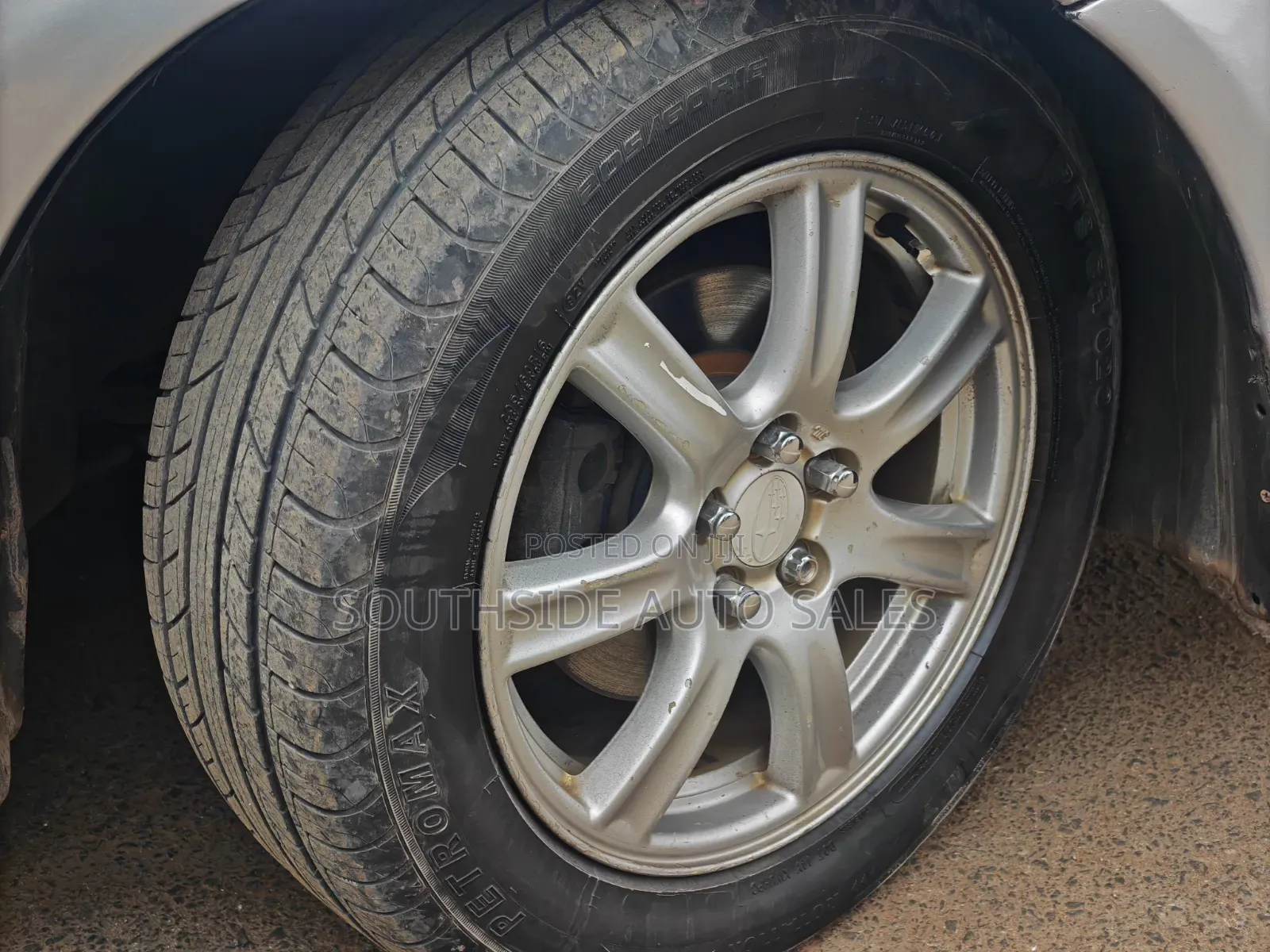 Subaru Legacy 2006 Silver