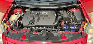 Toyota Auris 2010 Red