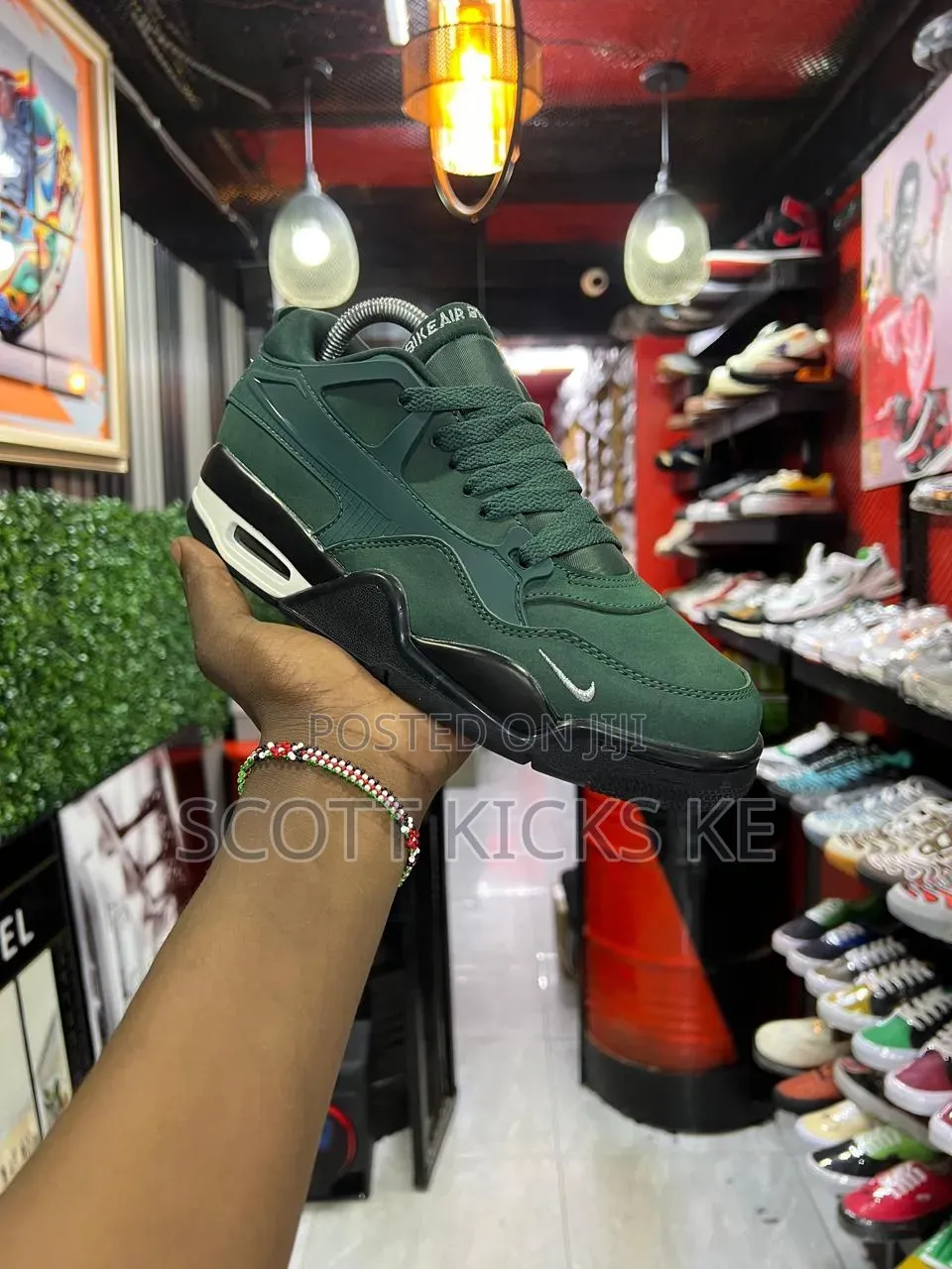 Air Jordan
Nigel Sylvester Rm “Bike” Driveway 
Sizes:39-45