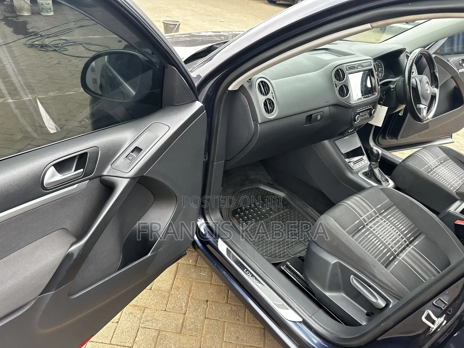 Volkswagen Tiguan 2015 Blue