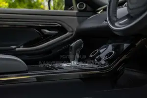 Land Rover Range Rover Evoque R-Dynamic HSE AWD 2020 Black