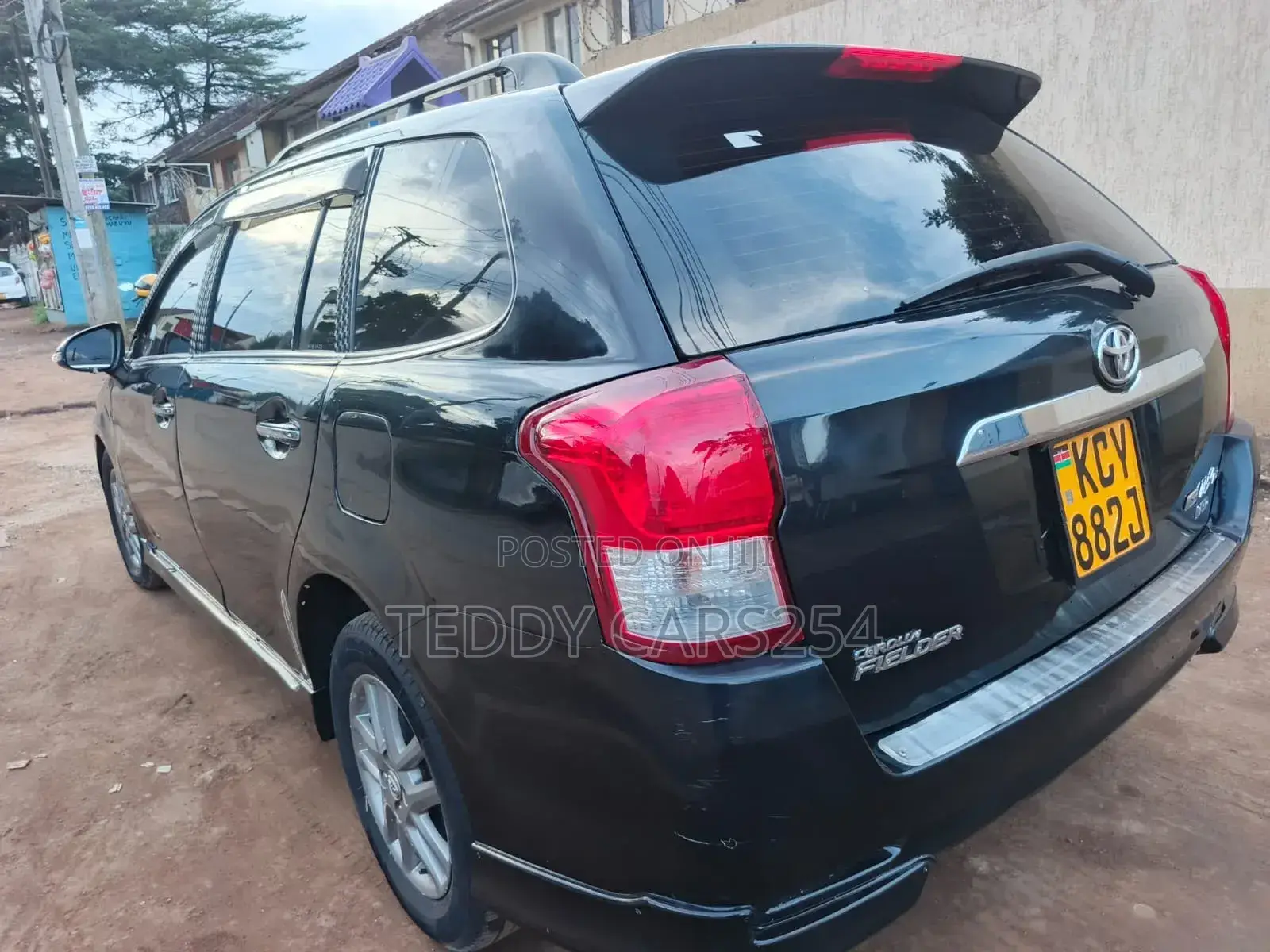 Toyota Corolla Fielder 2013 Black