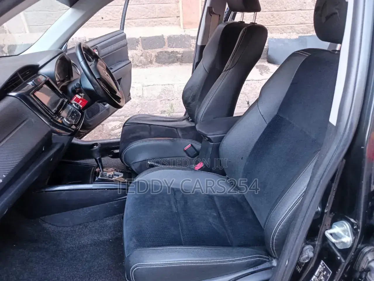 Toyota Corolla Fielder 2013 Black
