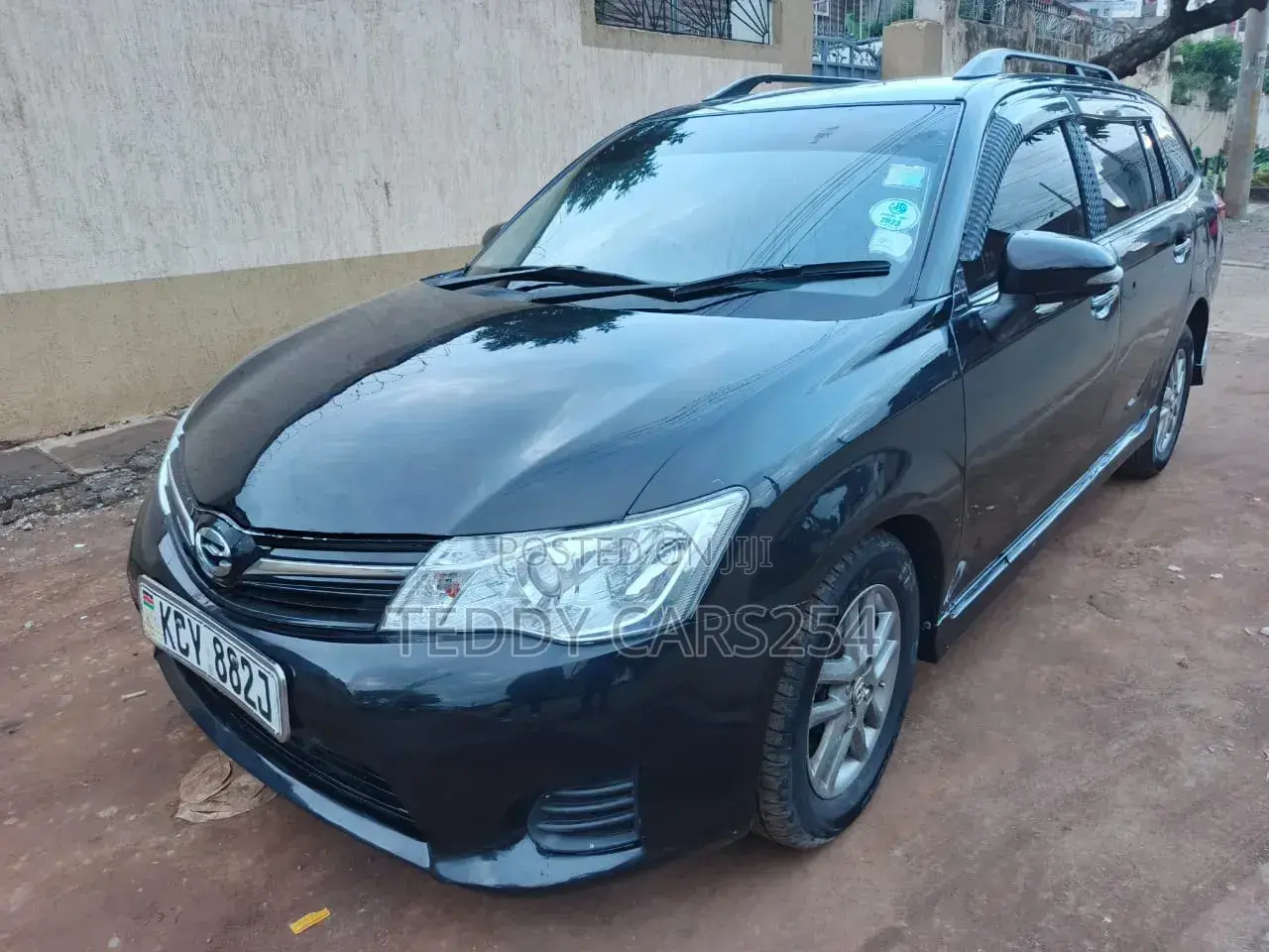 Toyota Corolla Fielder 2013 Black