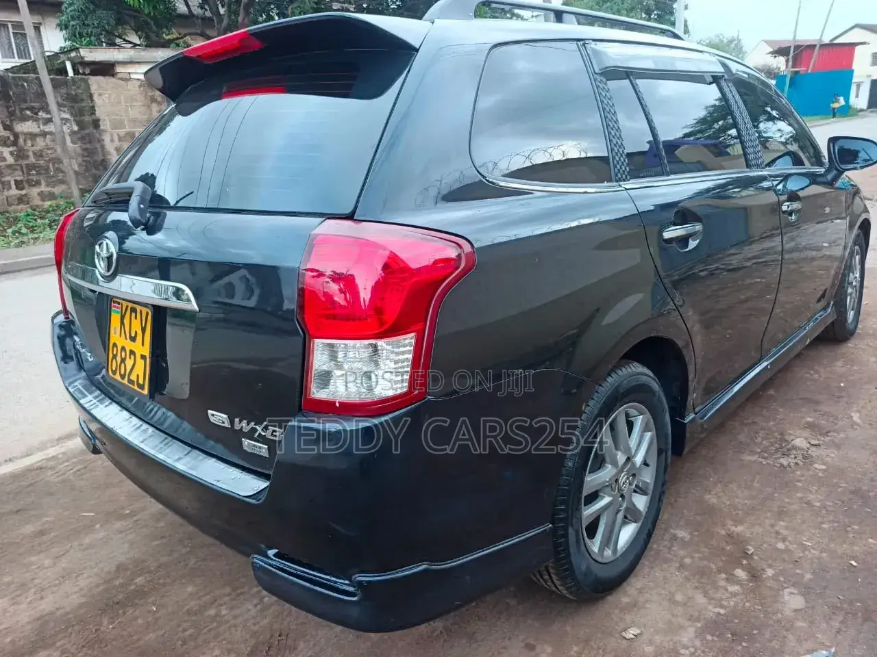 Toyota Corolla Fielder 2013 Black