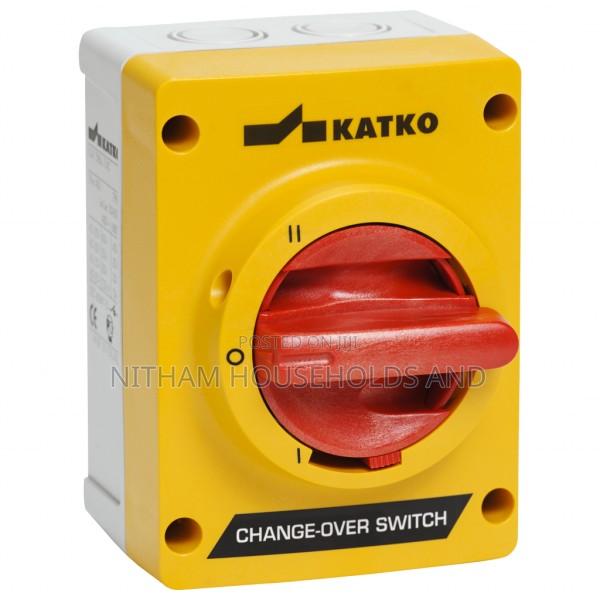Katko Manual Changeover Switch 40a