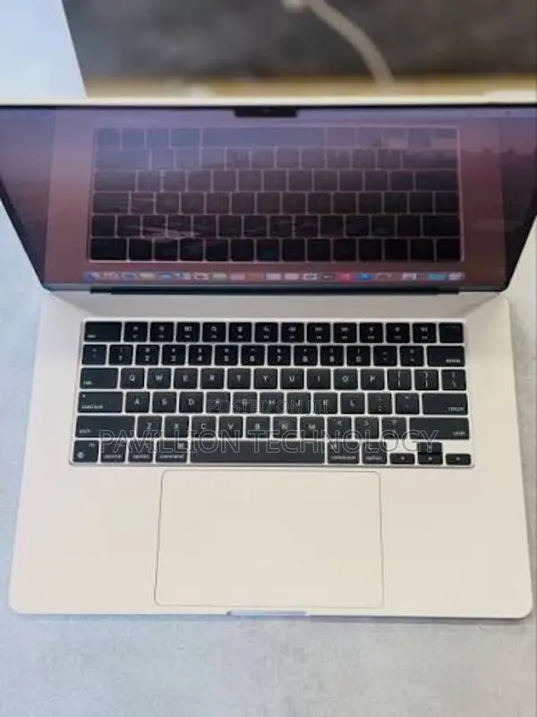 Laptop Apple MacBook Air 16GB Apple M3 SSD 1T