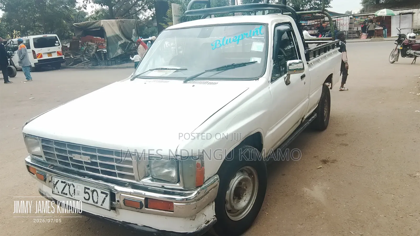 Toyota Hilux 1996 White