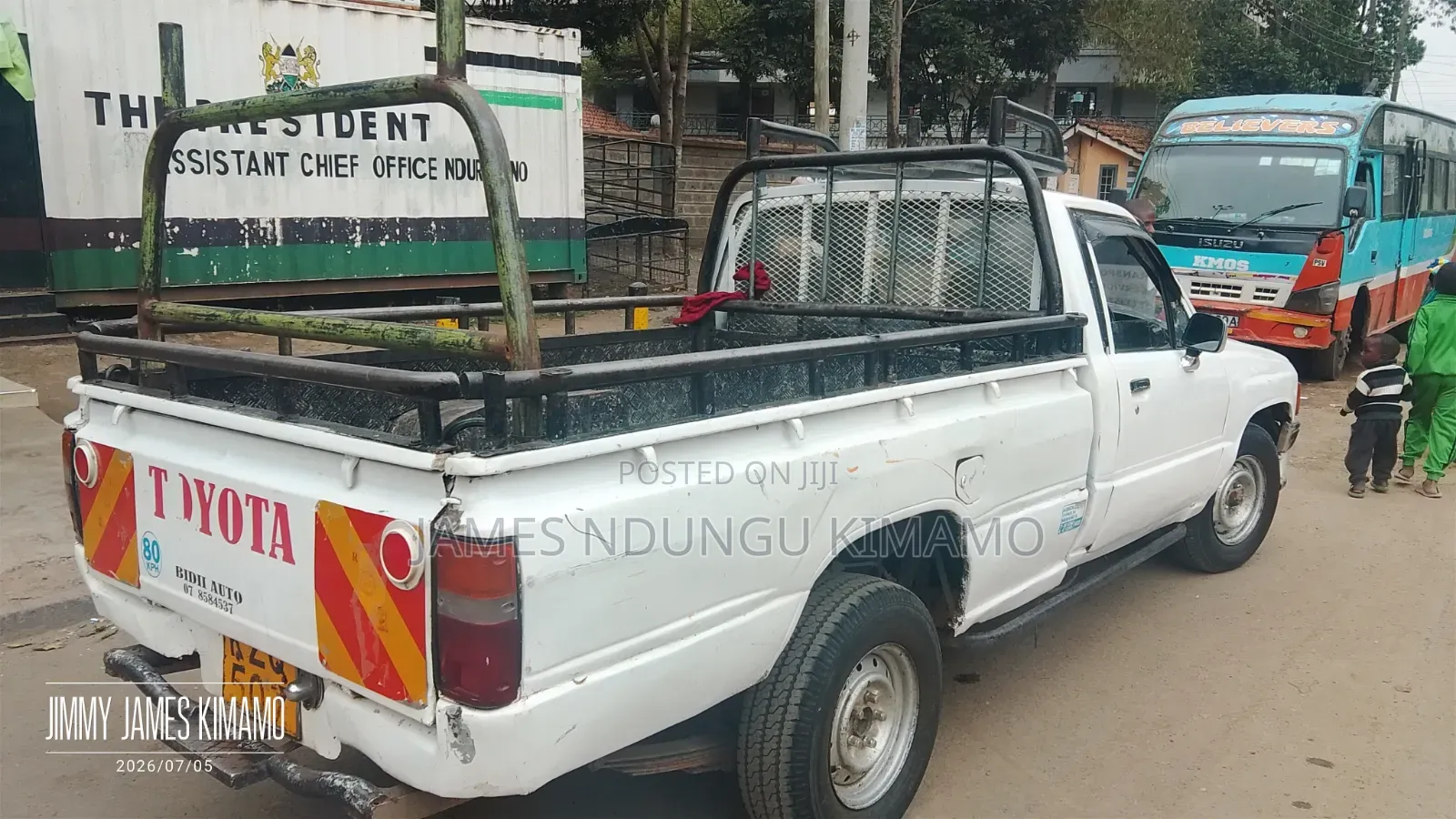 Toyota Hilux 1996 White