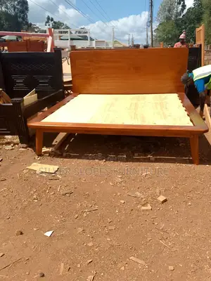 6by6 Mahogany Bed