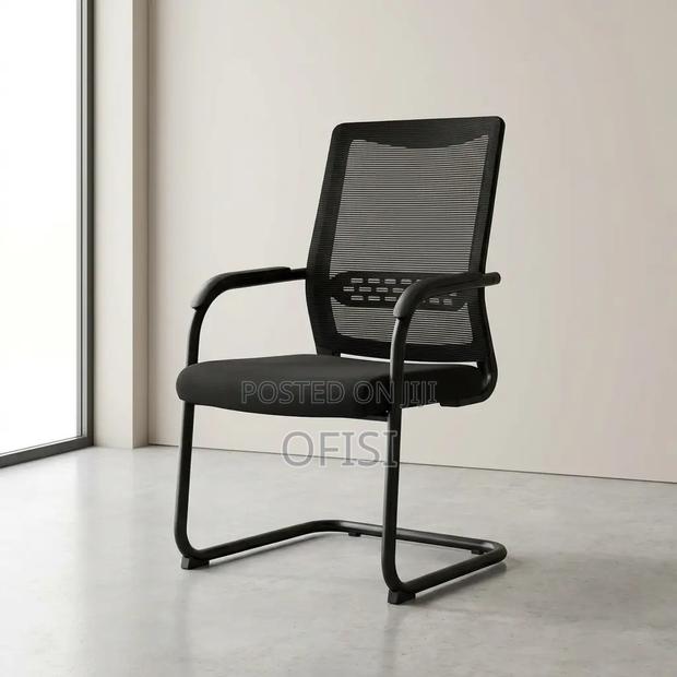 Office Chair; Ergonomic Mesh Office Guest Chair