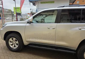 Toyota Land Cruiser Prado 2.8 2021 Silver