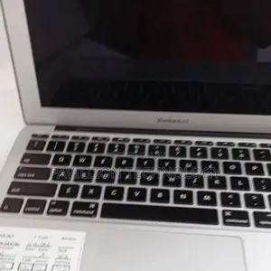 Laptop Apple MacBook Air 2013 4GB Intel Core i5 SSD 128GB