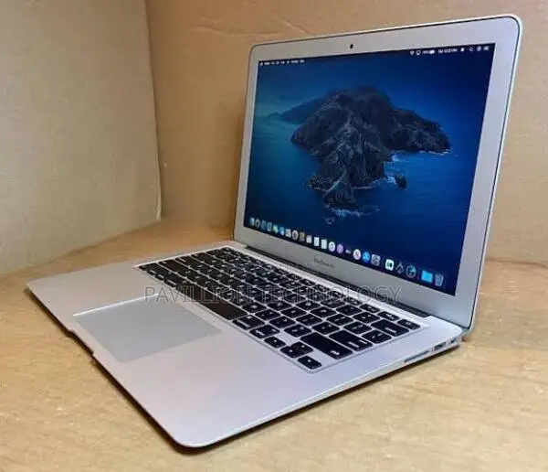 Laptop Apple MacBook Air 2013 4GB Intel Core i5 SSD 128GB