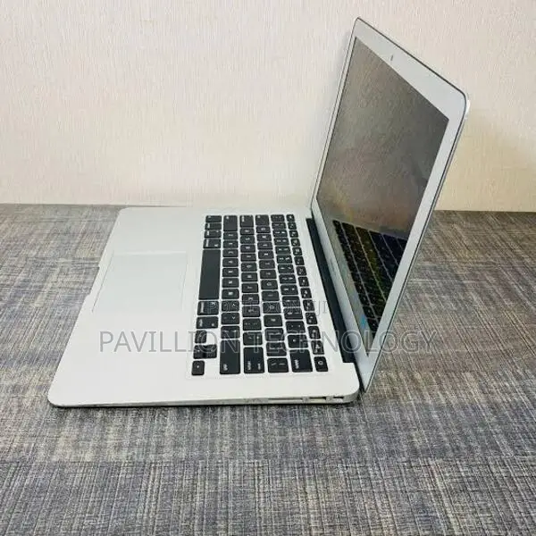 Laptop Apple MacBook Air 2013 4GB Intel Core i5 SSD 128GB