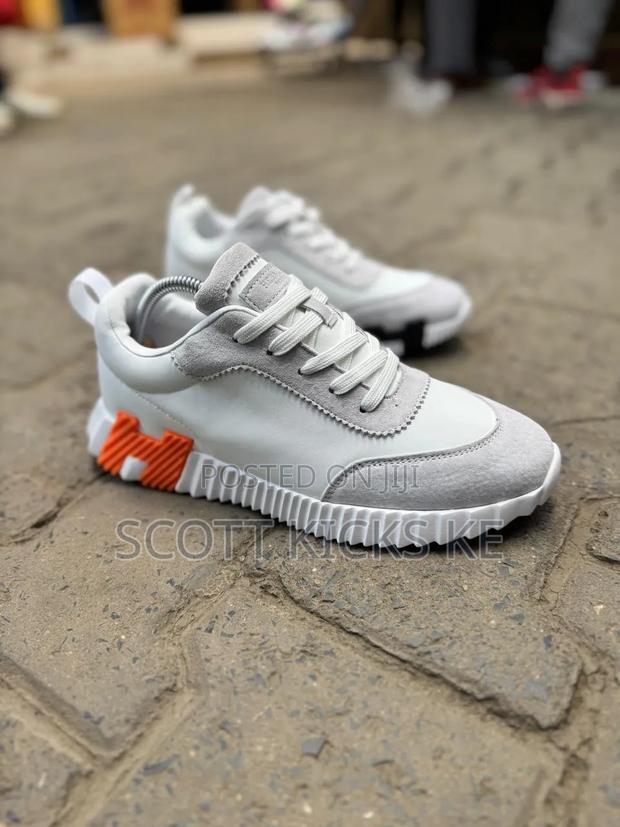 Hermes Bouncing Sneakers