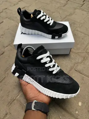 Hermes Bouncing Sneakers