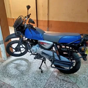 Bajaj Avenger 150 Street 2023 Black