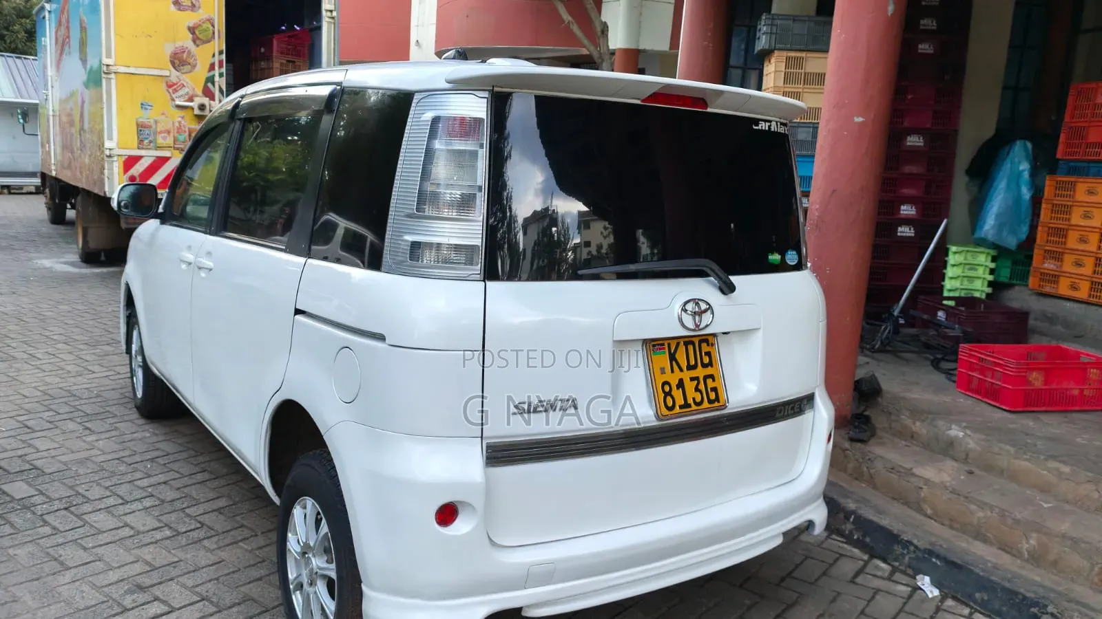 Toyota Sienta 2014 White