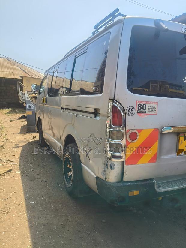 Toyota HiAce 2007 Silver - thumbnail 5