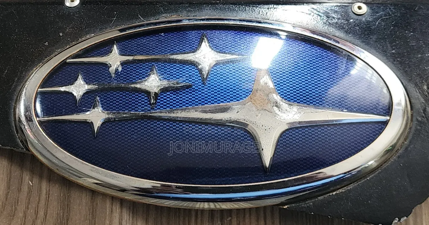Subaru Forester Logo