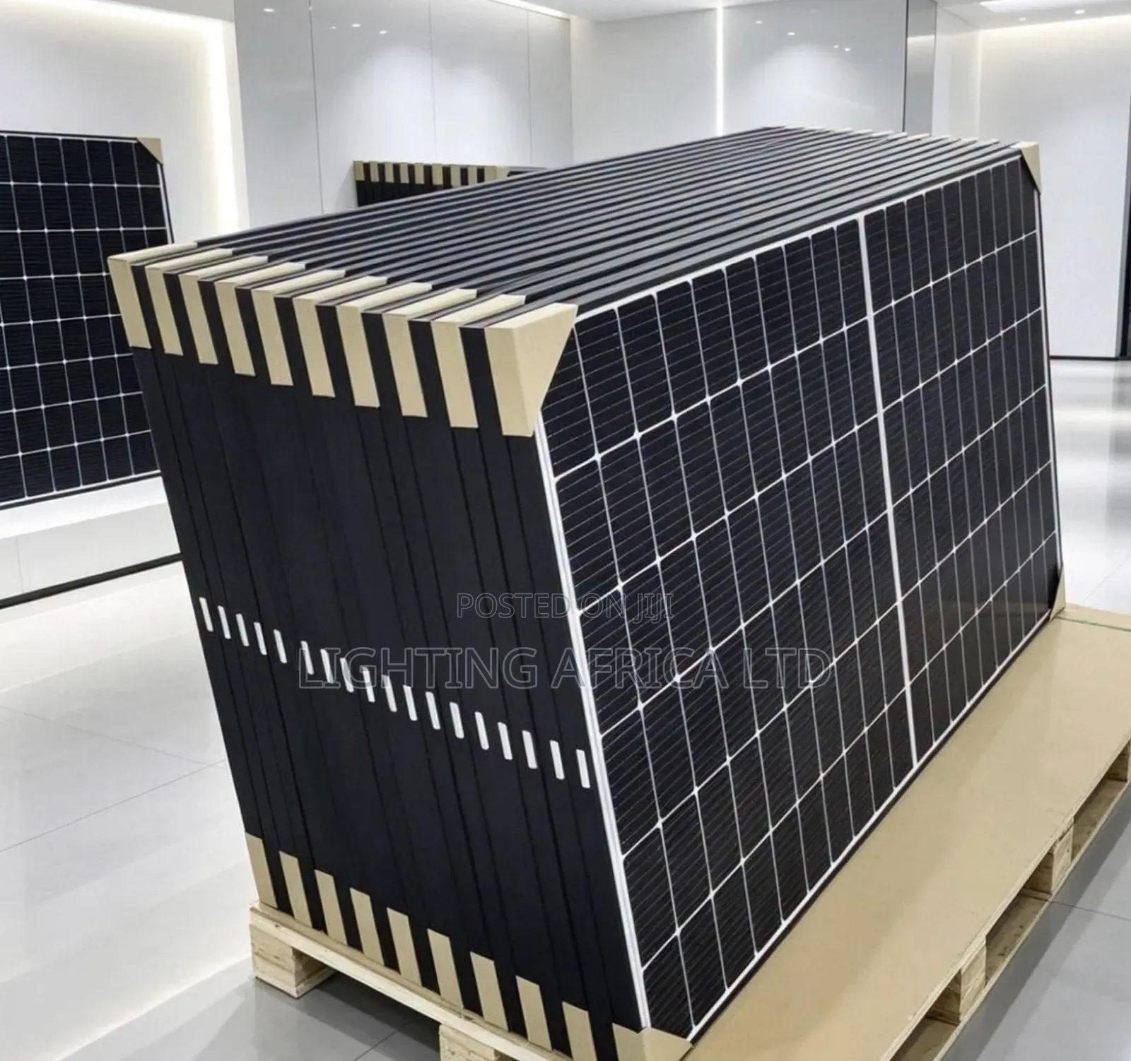 515 Watts - 41 Volts Monocrystalline All Weather Solar Panels
