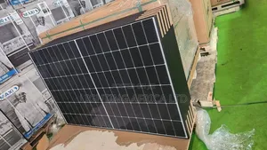 515 Watts - 41 Volts Monocrystalline All Weather Solar Panels
