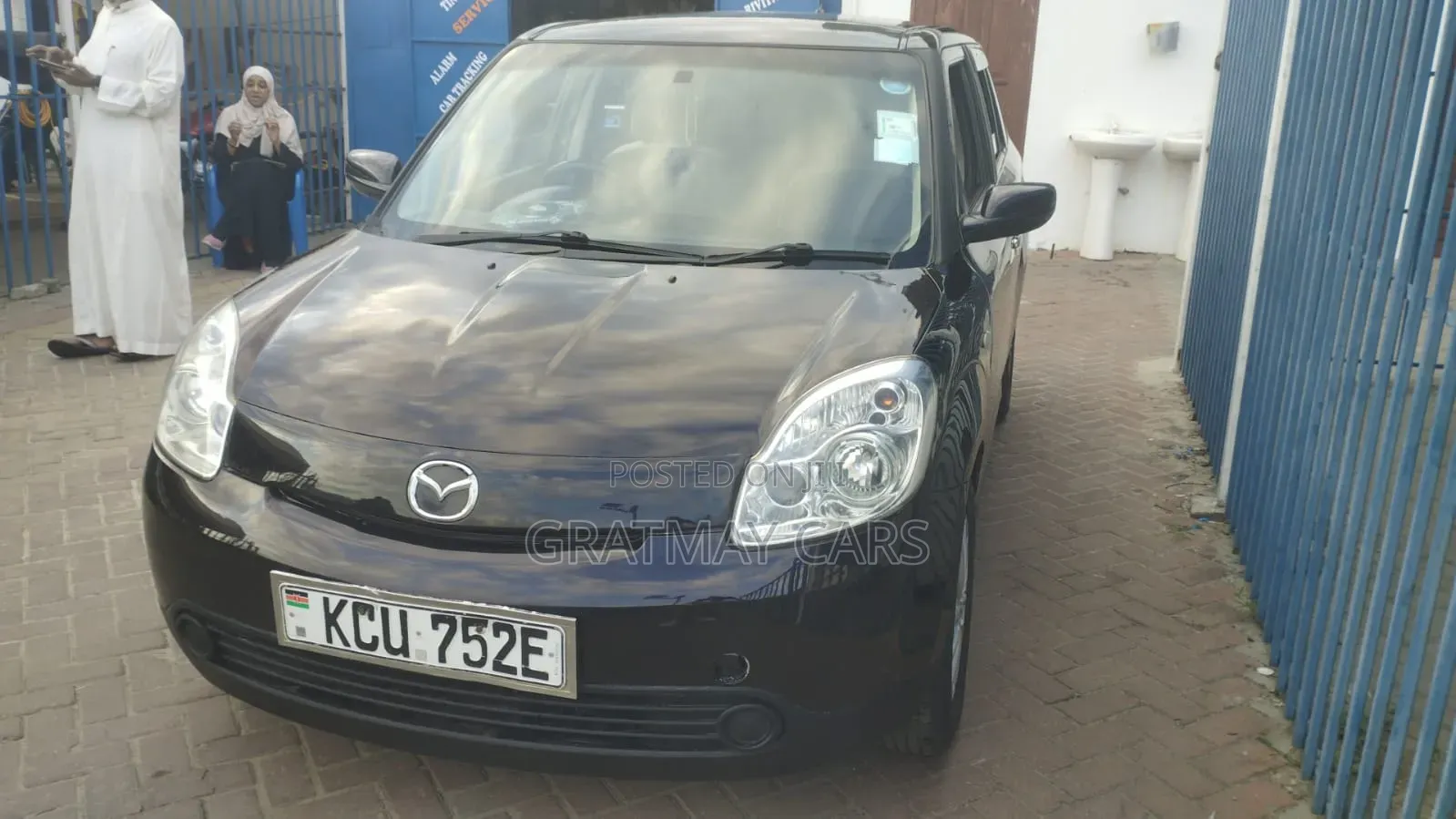 Mazda Verisa 2012 Black