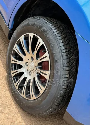 Nissan Tiida 2010 Blue