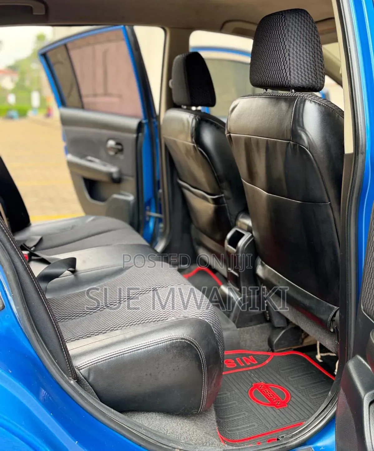 Nissan Tiida 2010 Blue