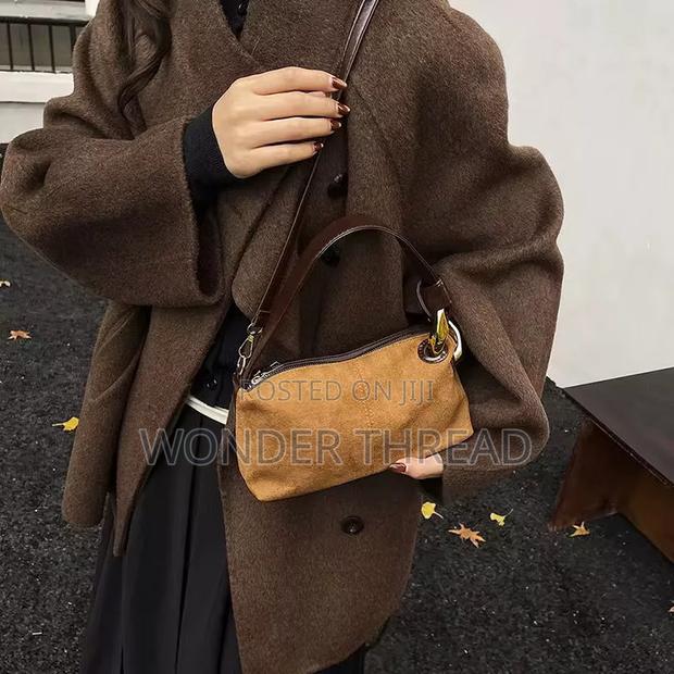 Shoulder Bags