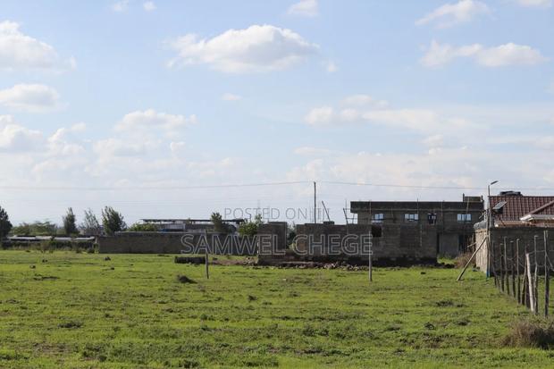 40 ×90 Plots in Kamakis