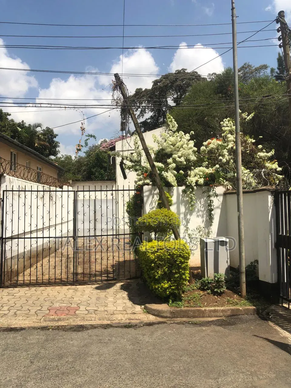 Prime 1/8 Acre Corner Plot on Riverside Drive | 10-Floor Approved