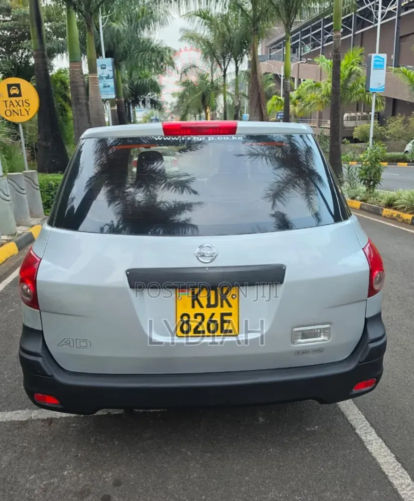 Nissan Advan 2015 Silver