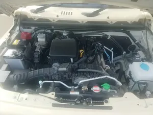 Suzuki Jimny 2019 Beige