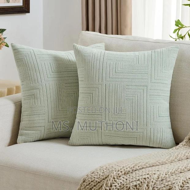 2 PCS Soft Chenille Geometric Textured Throw Pillow Covers - main view