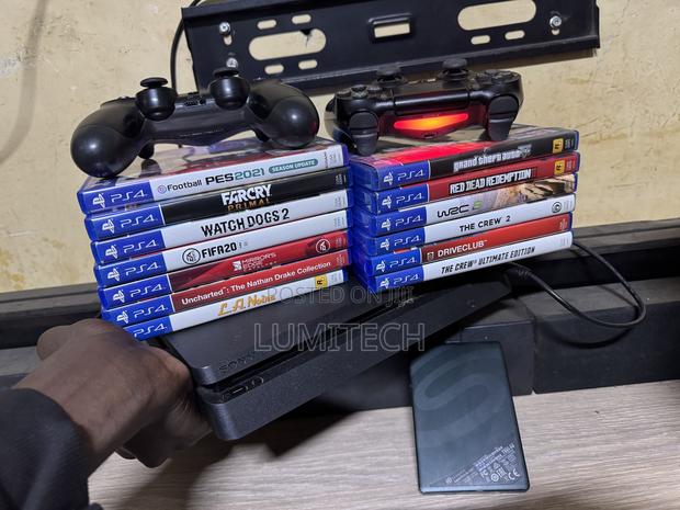 Ps 4 Slim, 2pads, 13games, 1tb Seagate External Drive - main view