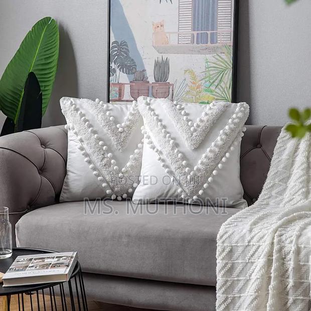 2 PCS Boho-Inspired Throw Pillow Covers - thumbnail 3