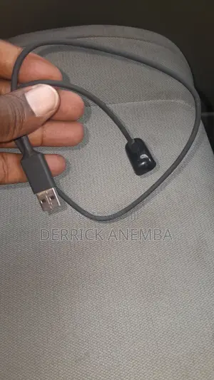 Fitbit Charge 6 Charger