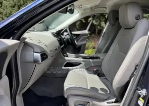 Jaguar F-Pace 2019 Blue