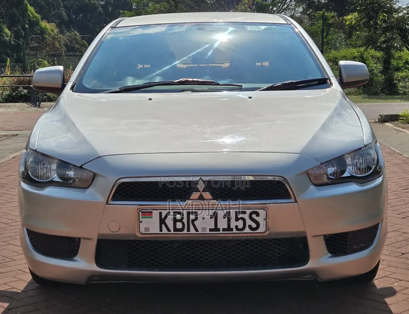 Mitsubishi Lancer 2011 Silver